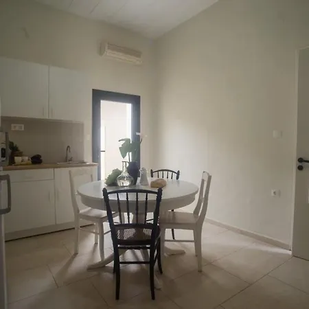 Tatiana's Garden House La Canea