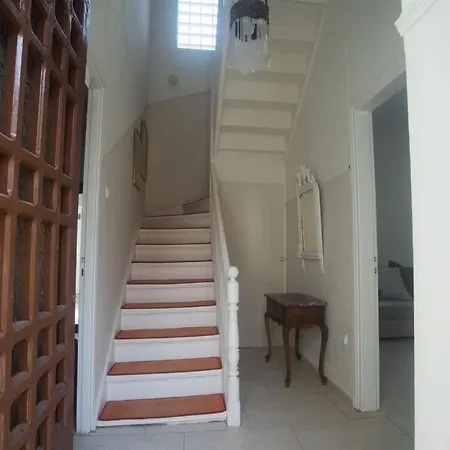 Tatiana's Garden House Σπίτι διακοπών Χανιά