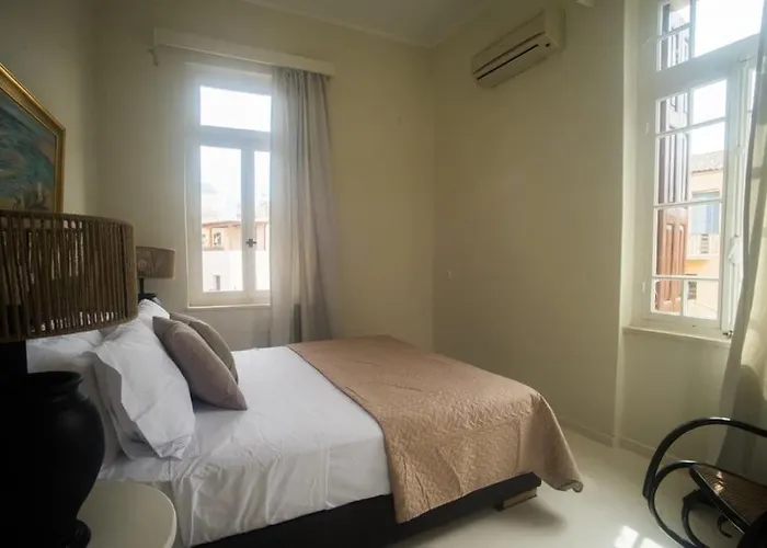 Tatiana's Garden House בית נופש חאניה